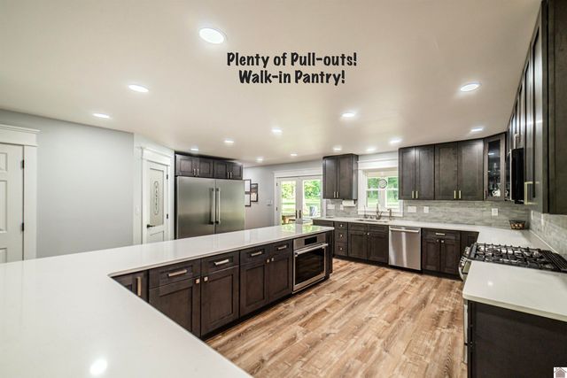 19 Greenwood Place, Paducah, KY 42003