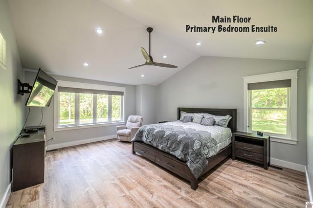 19 Greenwood Place, Paducah, KY 42003