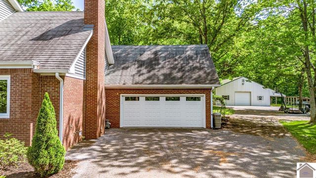 19 Greenwood Place, Paducah, KY 42003