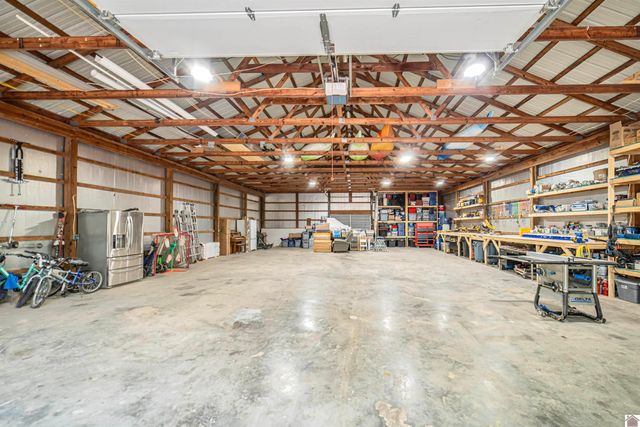 19 Greenwood Place, Paducah, KY 42003
