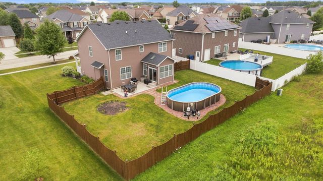 1425 S Saddlebrook Lane, Minooka, IL 60447