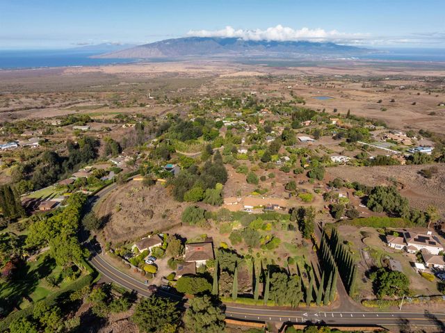 0 Holopuni Rd, Kula, HI 96790