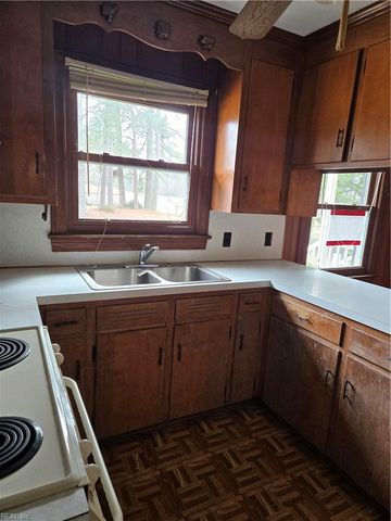 30097 Sycamore AVE, Sedley, VA 23878