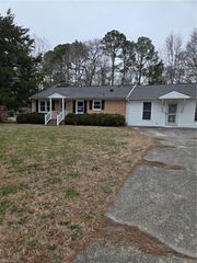 30097 Sycamore AVE, Sedley, VA 23878