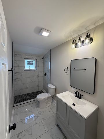 408 E End Avenue, Hillside, IL 60162