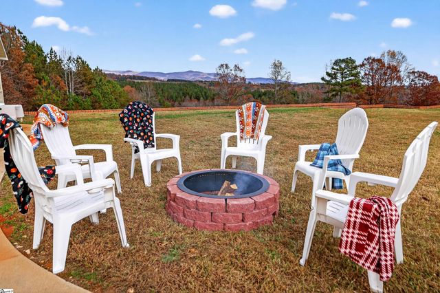 517 Cub Creek Road, Ellenboro, NC 28040