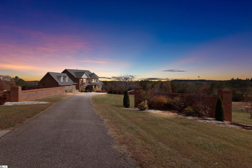 517 Cub Creek Road, Ellenboro, NC 28040