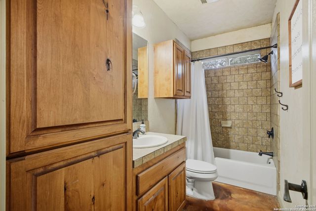 875 Cypress Pass Rd, Spring Branch, TX 78070