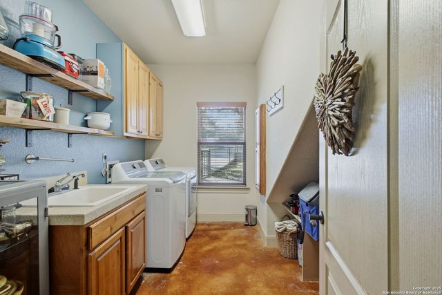 875 Cypress Pass Rd, Spring Branch, TX 78070