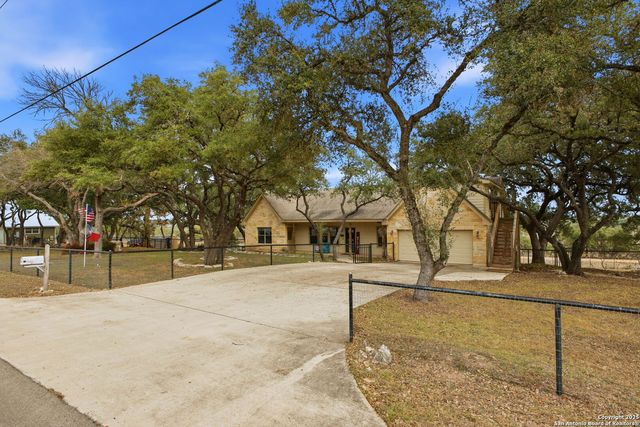 875 Cypress Pass Rd, Spring Branch, TX 78070