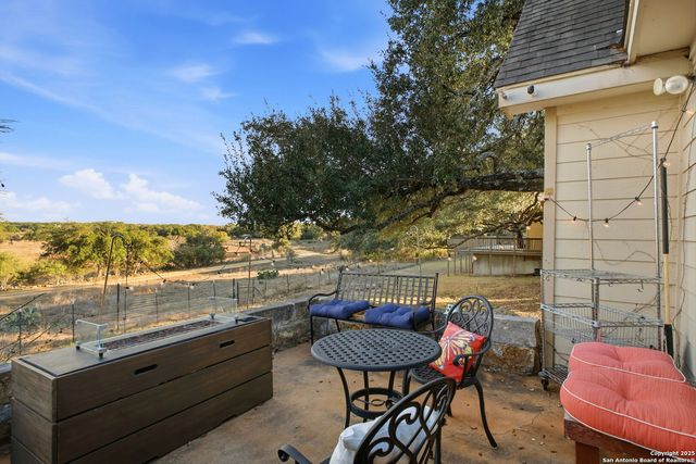 875 Cypress Pass Rd, Spring Branch, TX 78070