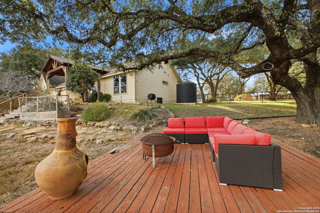 875 Cypress Pass Rd, Spring Branch, TX 78070