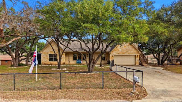 875 Cypress Pass Rd, Spring Branch, TX 78070