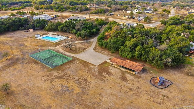 875 Cypress Pass Rd, Spring Branch, TX 78070