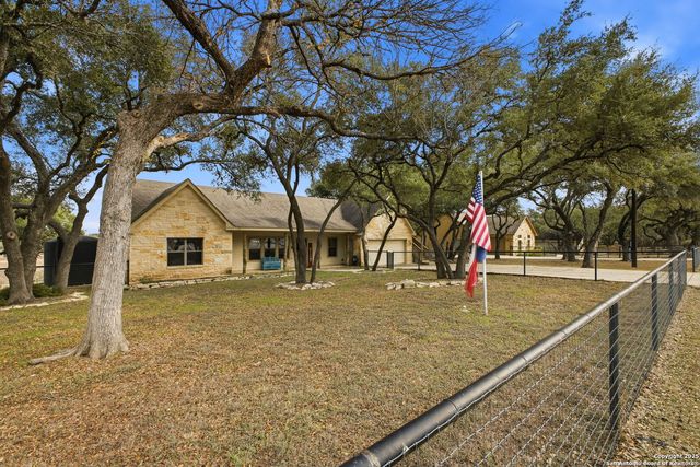 875 Cypress Pass Rd, Spring Branch, TX 78070