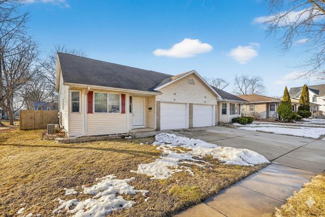 636 Grant Street, Fort Atkinson, WI 53538