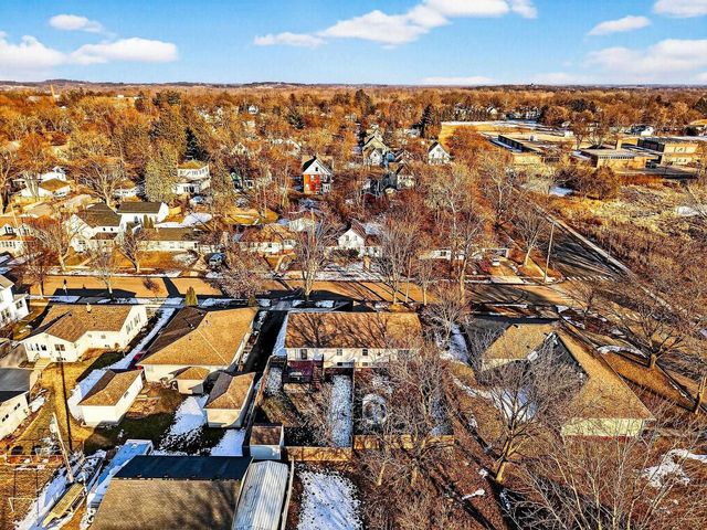 636 Grant Street, Fort Atkinson, WI 53538