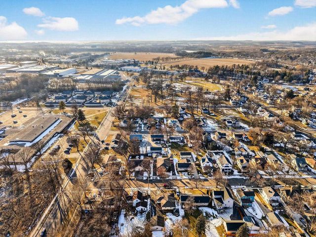 636 Grant Street, Fort Atkinson, WI 53538