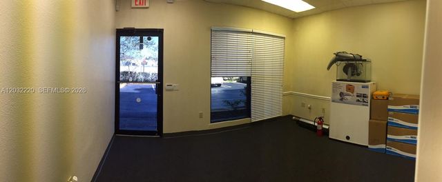 3660 NW 126th Avenue 8, Coral Springs, FL 33065