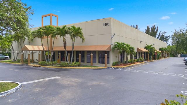 3660 NW 126th Avenue 8, Coral Springs, FL 33065