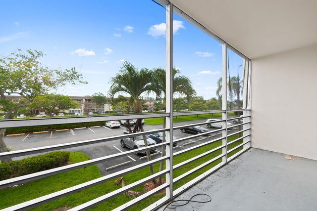 148 Preston Way 148, Boca Raton, FL 33434