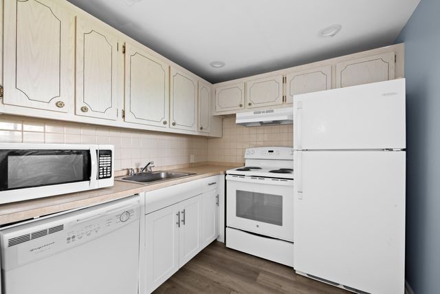 148 Preston Way 148, Boca Raton, FL 33434