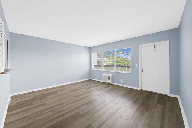 148 Preston Way 148, Boca Raton, FL 33434