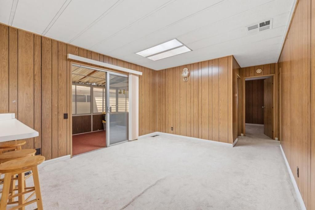 Image 12 of property listing at 102 Quail Hollow Drive 102, San Jose, CA 95128