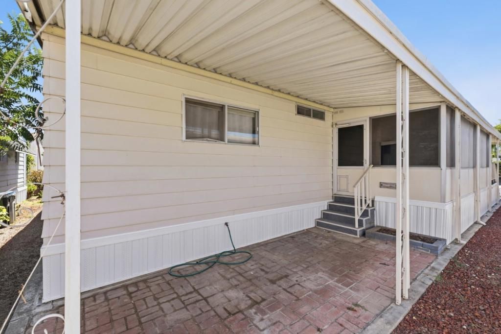 Image 22 of property listing at 102 Quail Hollow Drive 102, San Jose, CA 95128