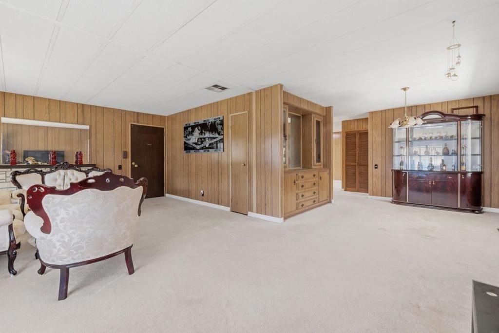 Image 6 of property listing at 102 Quail Hollow Drive 102, San Jose, CA 95128