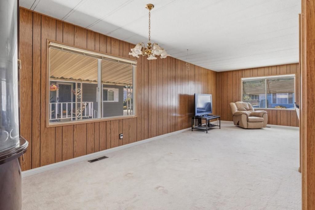 Image 8 of property listing at 102 Quail Hollow Drive 102, San Jose, CA 95128