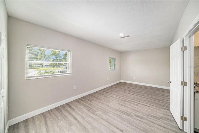 11911 PINE FOREST DRIVE, New Port Richey, FL 34654