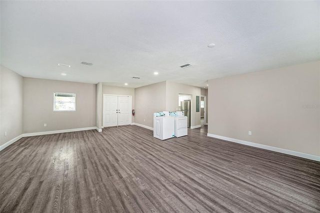 11911 PINE FOREST DRIVE, New Port Richey, FL 34654