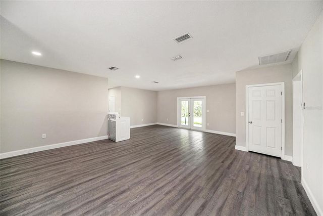 11911 PINE FOREST DRIVE, New Port Richey, FL 34654