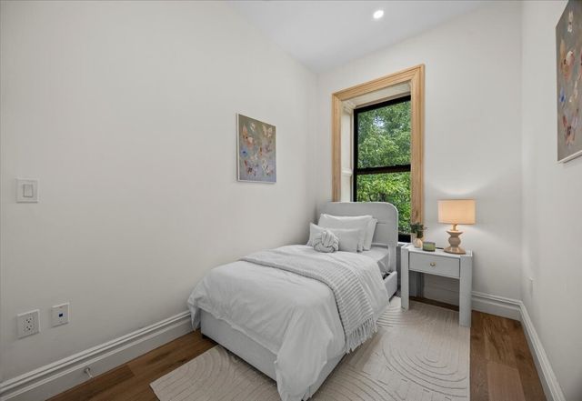 394 BAINBRIDGE Street, New York City, NY 11233