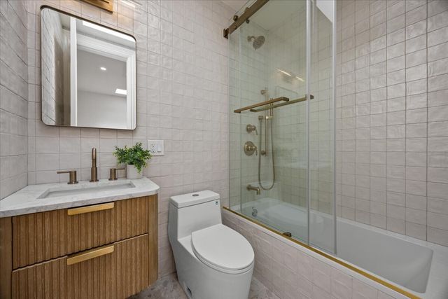 394 BAINBRIDGE Street, New York City, NY 11233
