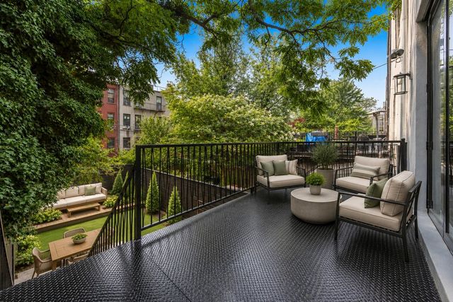 394 BAINBRIDGE Street, New York City, NY 11233