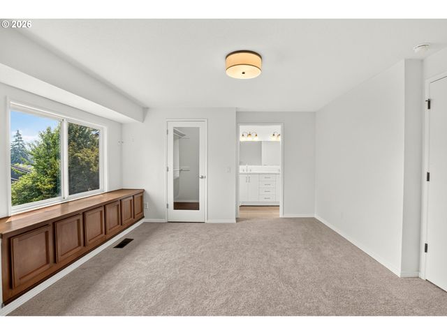 6542 Sw 88TH Ave, Portland, OR 97223