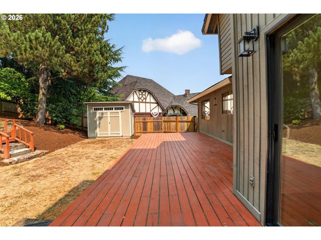 6542 Sw 88TH Ave, Portland, OR 97223
