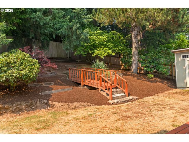6542 Sw 88TH Ave, Portland, OR 97223