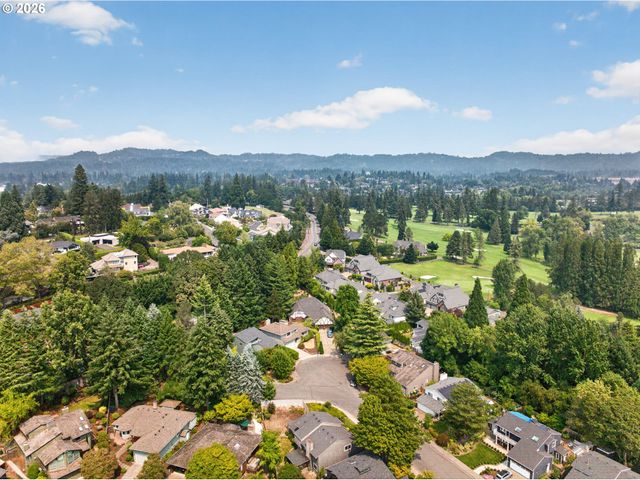 6542 Sw 88TH Ave, Portland, OR 97223