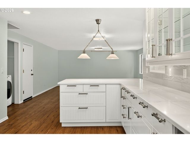 6542 Sw 88TH Ave, Portland, OR 97223