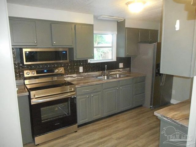 8513 Matador Camino, Pensacola, FL 32507