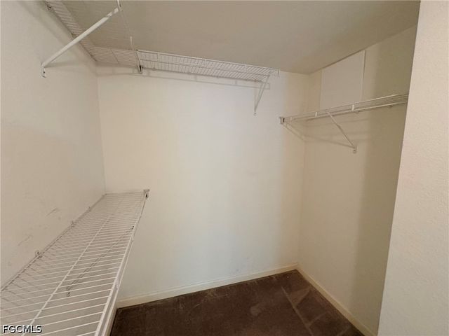 4113 residence DR 213, Fort Myers, FL 33901