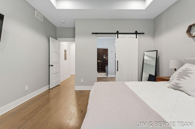 6225 Lighthouse Court, Saugatuck, MI 49453