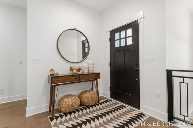 6225 Lighthouse Court, Saugatuck, MI 49453