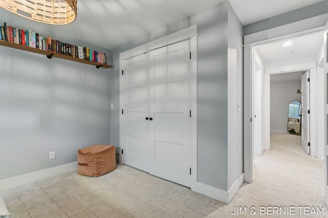 6225 Lighthouse Court, Saugatuck, MI 49453