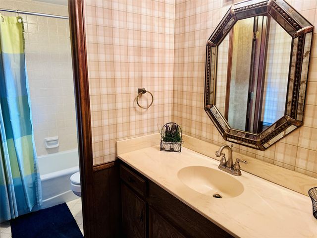 2510 Buttercup Drive, Richardson, TX 75082