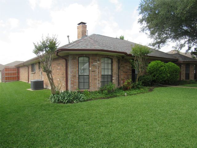 2510 Buttercup Drive, Richardson, TX 75082