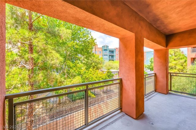 59 East Agate Avenue 303, Las Vegas, NV 89123